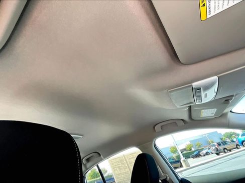 Used 2023 Nissan Sentra SV FWD image 13