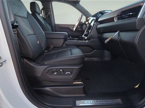 New 2026 GMC Yukon XL Denali w/ Sun & Power Step Package image 13