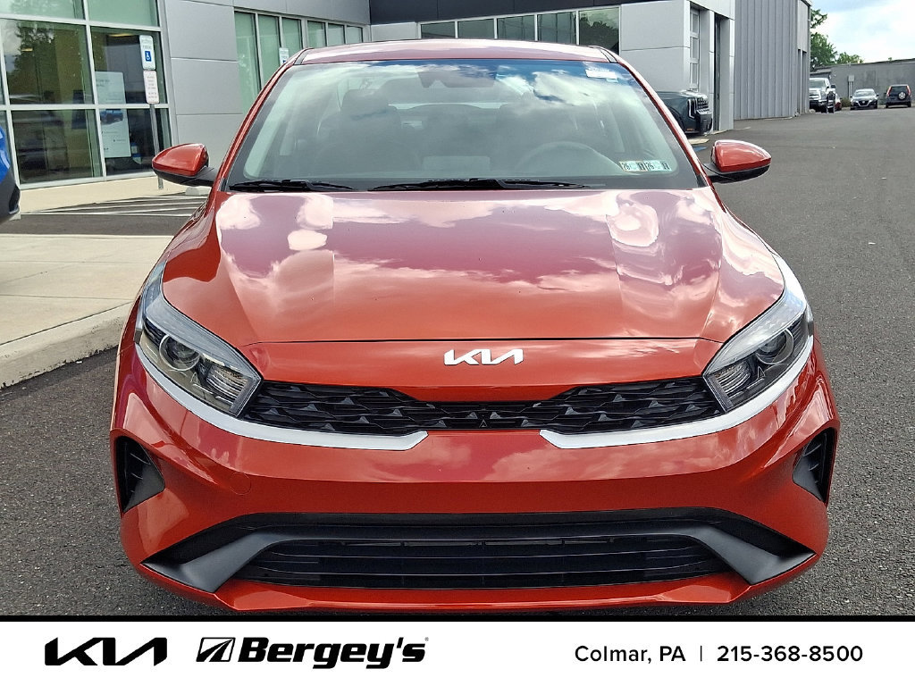 Certified 2023 Kia Forte LXS FWD image 2