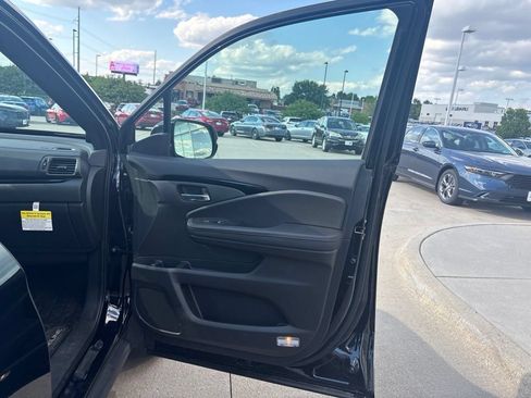 Certified 2026 Honda Ridgeline Black Edition image 26
