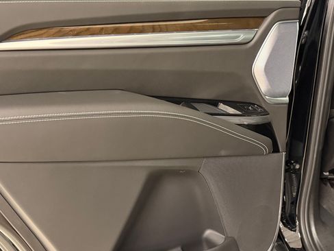 New 2026 Cadillac Escalade Platinum Sport AWD/4WD image 59