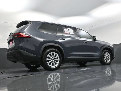 Used 2024 Toyota Grand Highlander FWD image 19