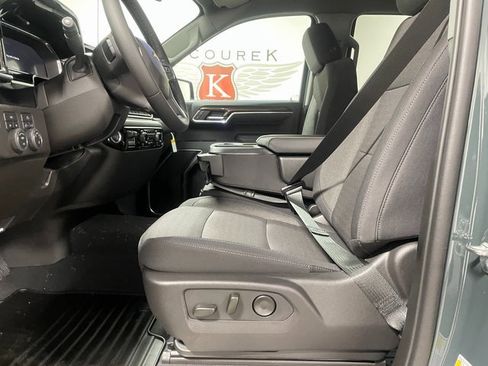 New 2025 Chevrolet Silverado 1500 LT image 11