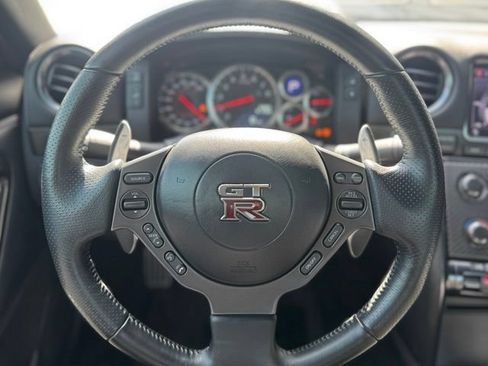 Used 2014 Nissan GT-R Track Edition AWD/4WD image 15