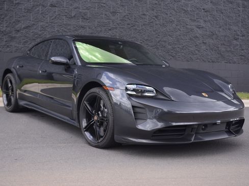 Certified 2020 Porsche Taycan Turbo S AWD/4WD image 9
