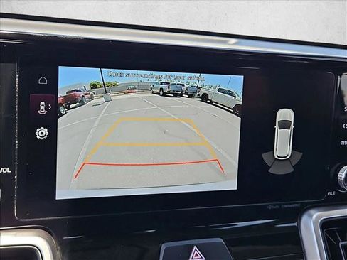 Used 2022 Kia Sorento S w/ Panoramic Sunroof Package AWD/4WD image 18