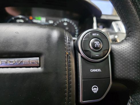 Used 2016 Land Rover Range Rover Sport SVR image 34
