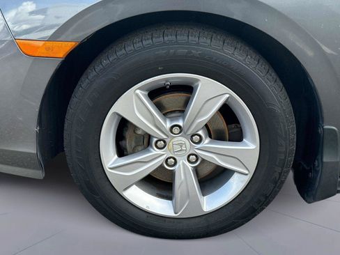 Certified 2018 Honda Odyssey EX-L image 11