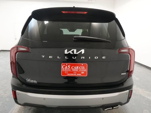 Used 2023 Kia Telluride S w/ S Sunroof Package image 8