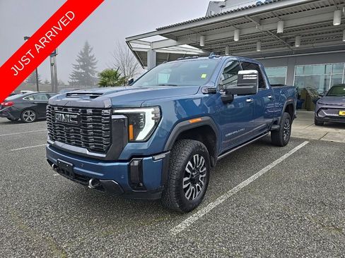 Used 2024 GMC Sierra 3500 Denali Ultimate image 1