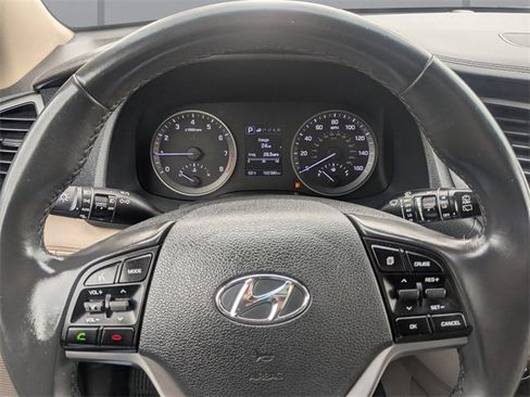 Used 2017 Hyundai Tucson SE Plus image 28