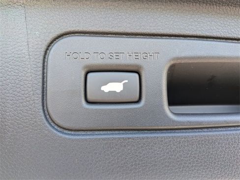 New 2025 Honda Pilot Touring image 30