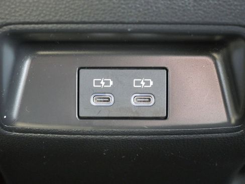 Used 2024 Toyota Corolla LE image 34