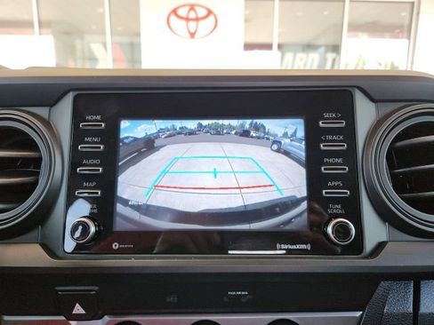 Used 2022 Toyota Tacoma SR RWD image 16