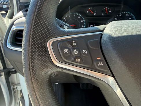 Used 2020 Chevrolet Equinox LS FWD image 25