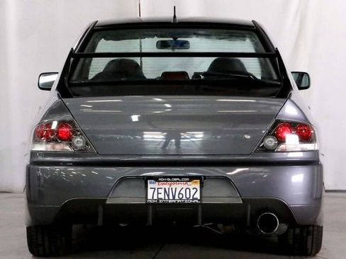 Used 2006 Mitsubishi Lancer Evolution IX image 6