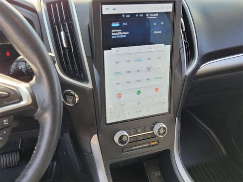 Used 2022 Ford Edge SEL image 15