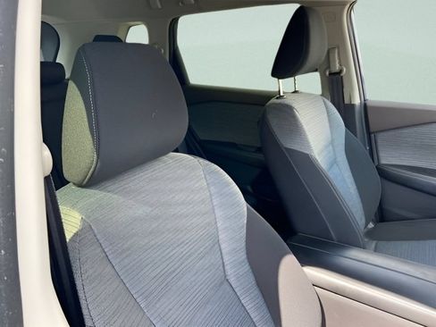 Used 2023 Nissan Rogue SV AWD/4WD image 6