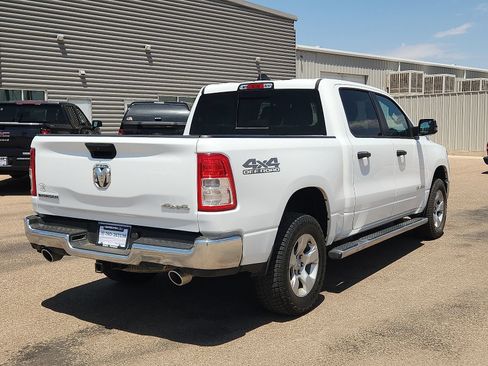 Used 2024 RAM 1500 Big Horn AWD/4WD image 4