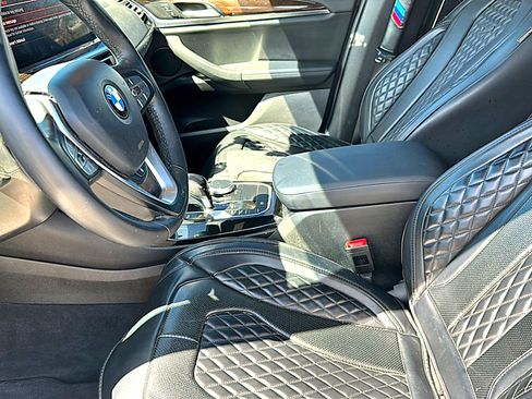 Used 2022 BMW X3 sDrive30i w/ Premium Package image 6