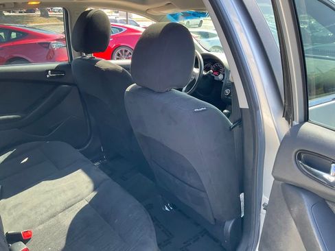 Used 2010 Nissan Altima 2.5 S w/ Convenience Plus Pkg image 47