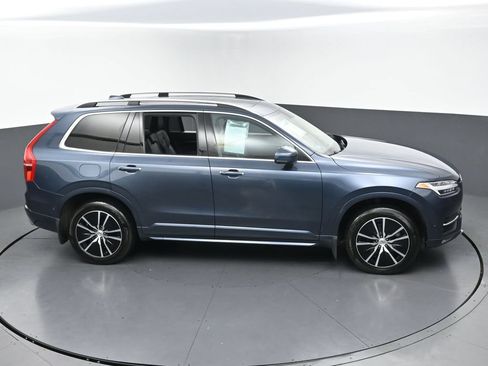 Used 2018 Volvo XC90 T6 Momentum w/ Convenience Package AWD/4WD image 42