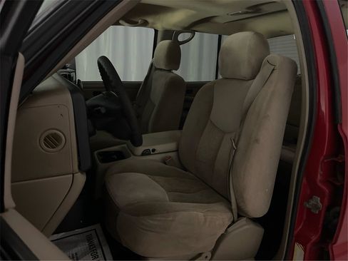 Used 2006 Chevrolet Silverado 2500 W/T image 21
