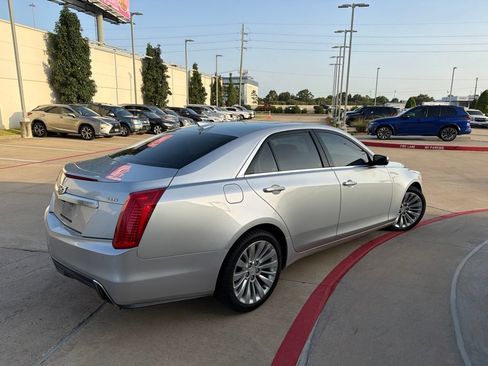 Used 2018 Cadillac CTS Premium Luxury RWD image 3