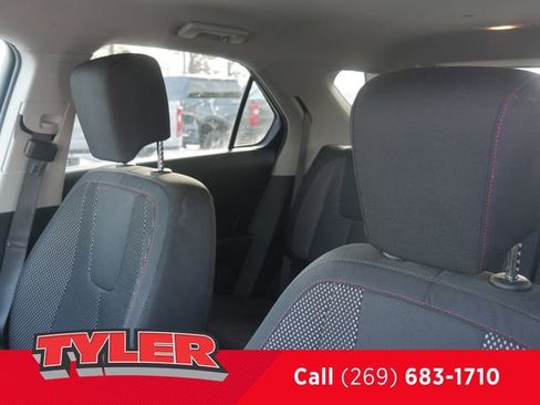 Used 2016 Chevrolet Equinox LT w/ Convenience Package image 37