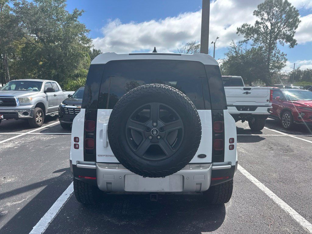 Used 2020 Land Rover Defender 110 AWD/4WD image 6