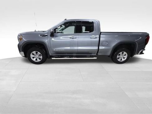 Used 2020 GMC Sierra 1500 SLE w/ SLE Value Package image 4