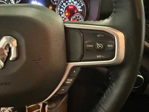Used 2023 RAM 1500 Big Horn AWD/4WD image 30