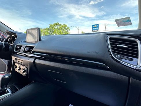 Used 2016 MAZDA MAZDA3 i Sport FWD image 15