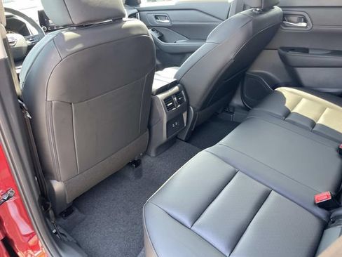New 2026 Nissan Rogue Dark Armor AWD/4WD image 19