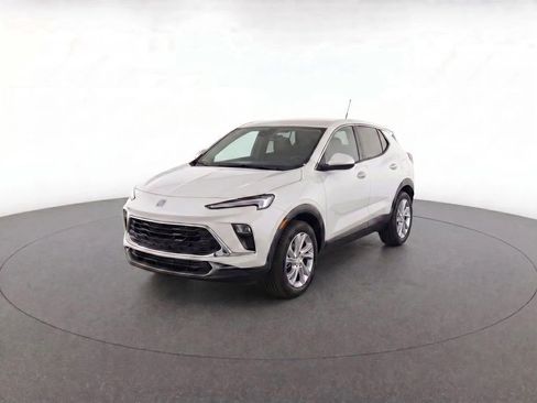 Used 2025 Buick Encore GX Preferred FWD image 1