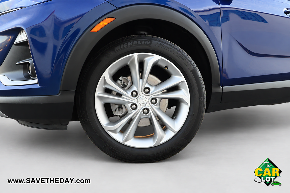 Used 2022 Buick Encore GX Preferred w/ Cold Weather Comfort Package FWD image 3