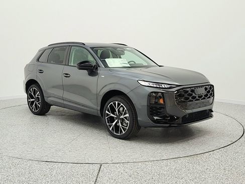 New 2026 Audi Q3 quattro 2.0T image 3