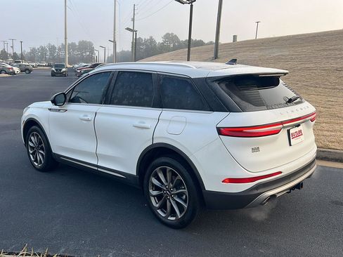 Used 2021 Lincoln Corsair AWD w/ Premium Package image 4