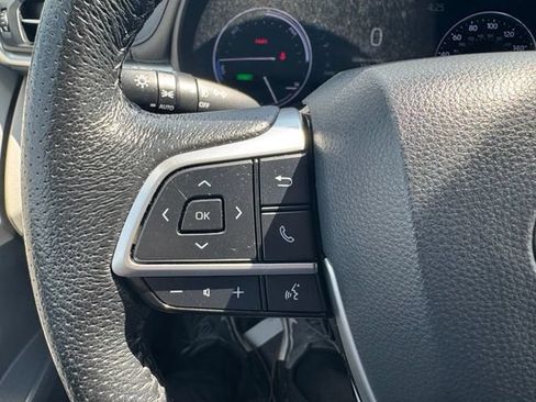 Used 2021 Toyota Sienna Limited AWD/4WD image 30