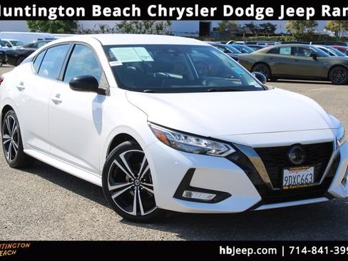 Used 2022 Nissan Sentra SR w/ Electronics Package FWD image 1