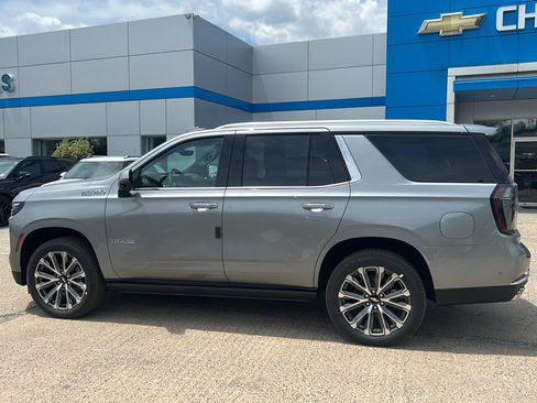 New 2026 Chevrolet Tahoe High Country AWD/4WD image 10