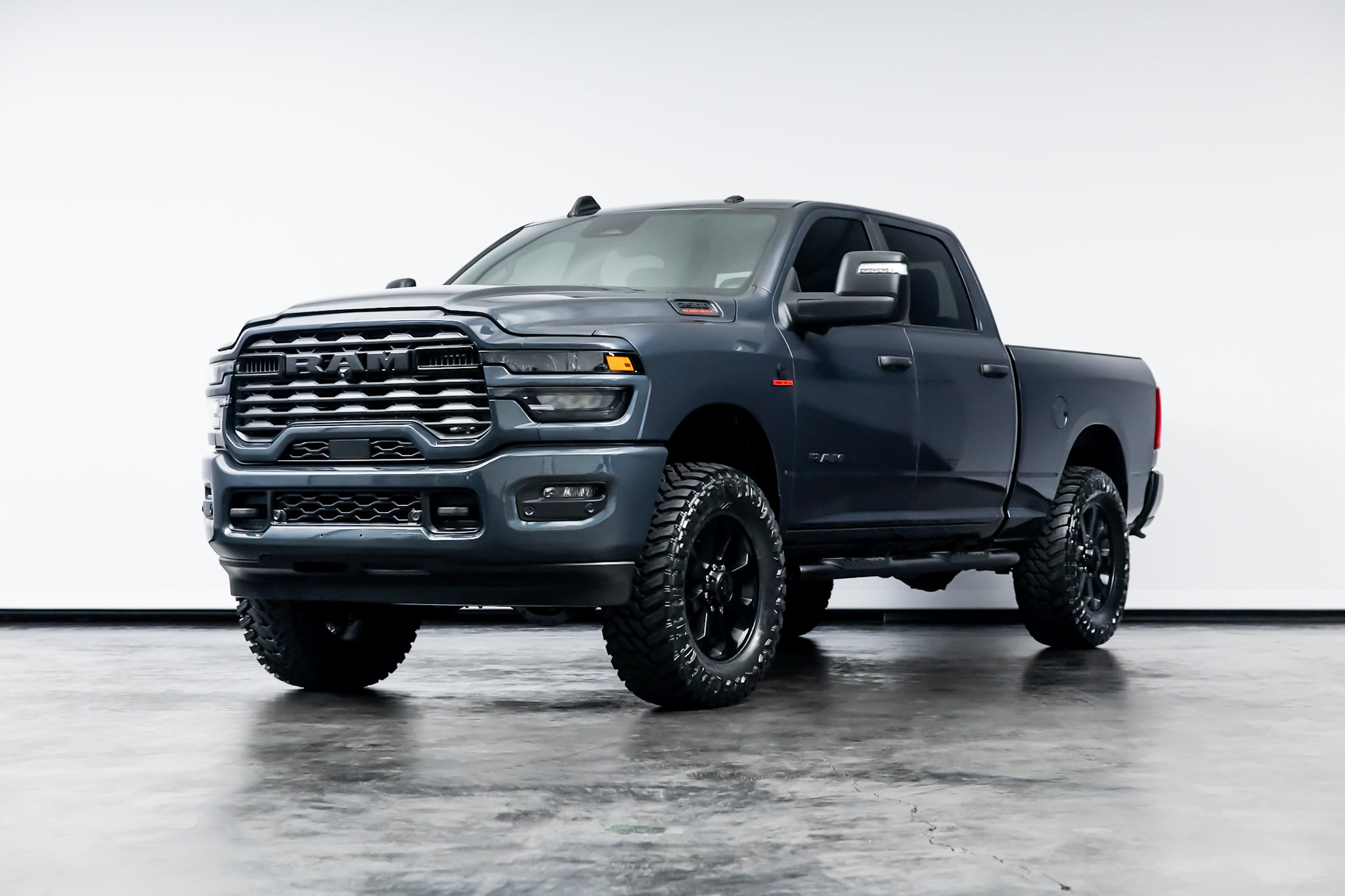 Used 2026 RAM 2500 Big Horn AWD/4WD image 7