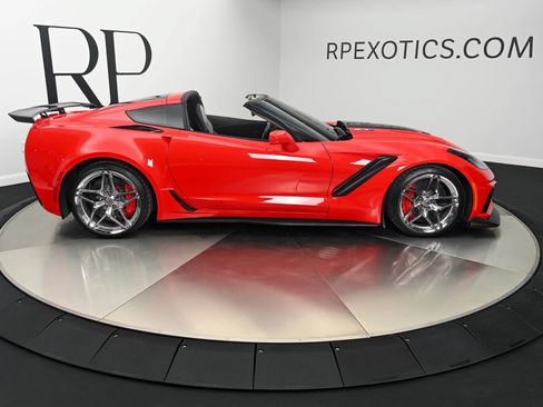 Used 2019 Chevrolet Corvette ZR1 RWD image 10