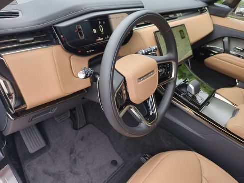 New 2026 Land Rover Range Rover Sport SE AWD/4WD image 7