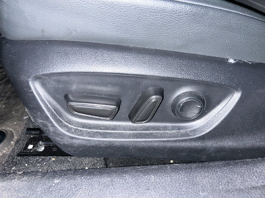 Certified 2023 Toyota Camry SE FWD image 12