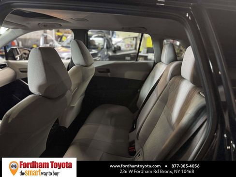 Used 2024 Toyota Corolla Cross LE w/ Moonroof Package AWD/4WD image 12