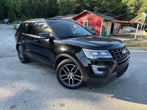 Used 2016 Ford Explorer Sport w/ Equipment Group 401A AWD/4WD image 1
