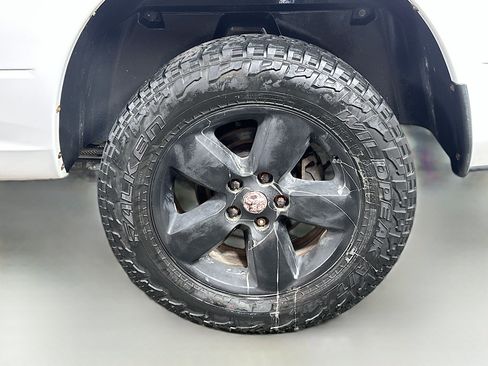 Used 2015 RAM 1500 Big Horn AWD/4WD image 27