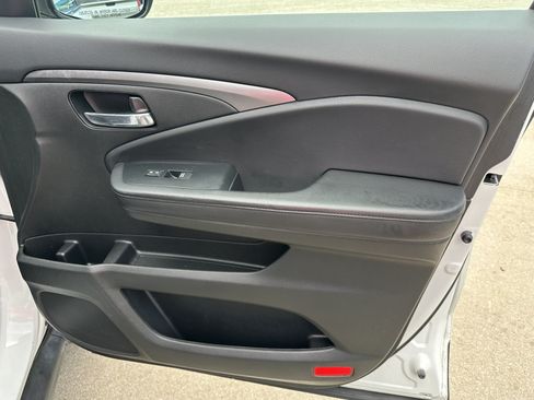 Used 2022 Honda Pilot Special Edition image 36