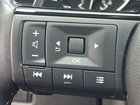 Used 2023 Nissan Rogue SL w/ SL Premium Package AWD/4WD image 22